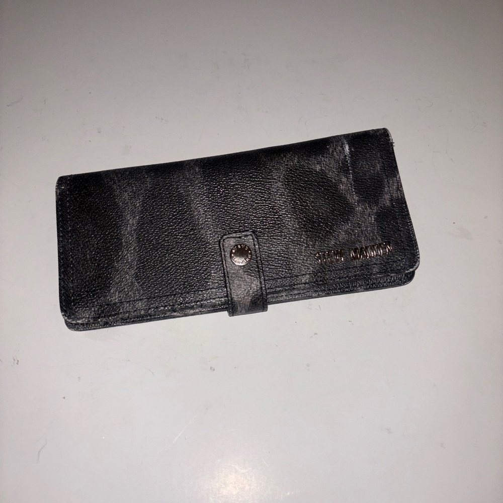 Steve Madden Wallet